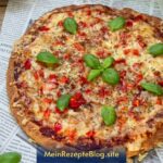 Low-Carb Pizza mit Hefeteig